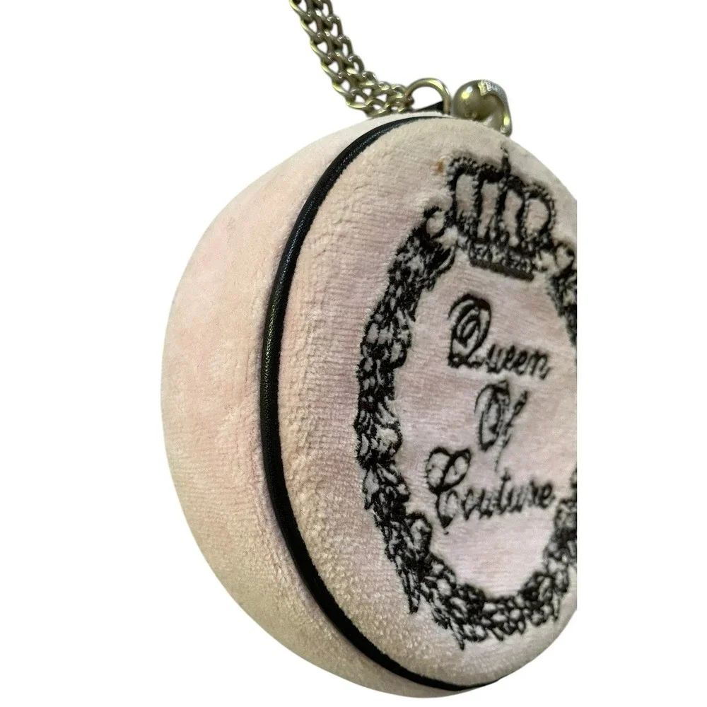 VTG Juicy Couture Pink Queen of‎ Couture Round Mini Canteen Purse Crossbody Y2K
